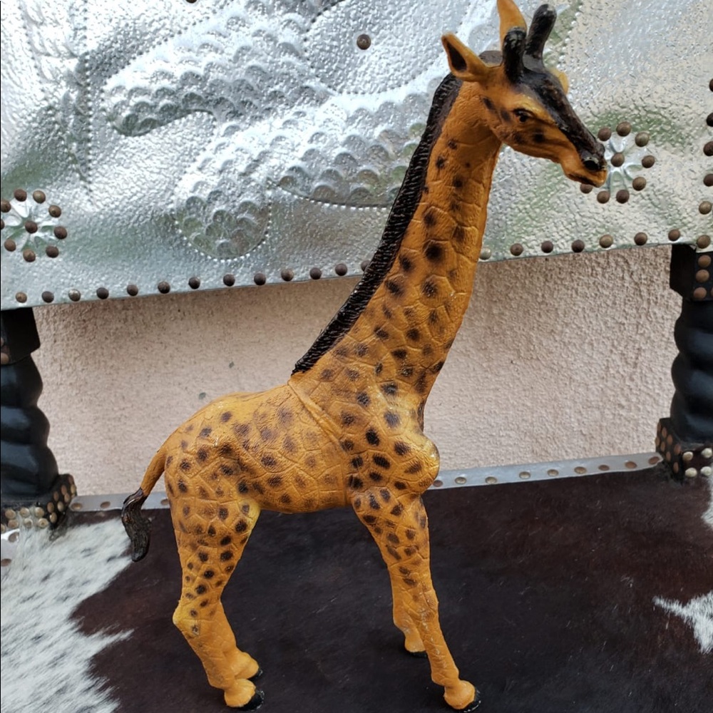 Giraffe for Decor